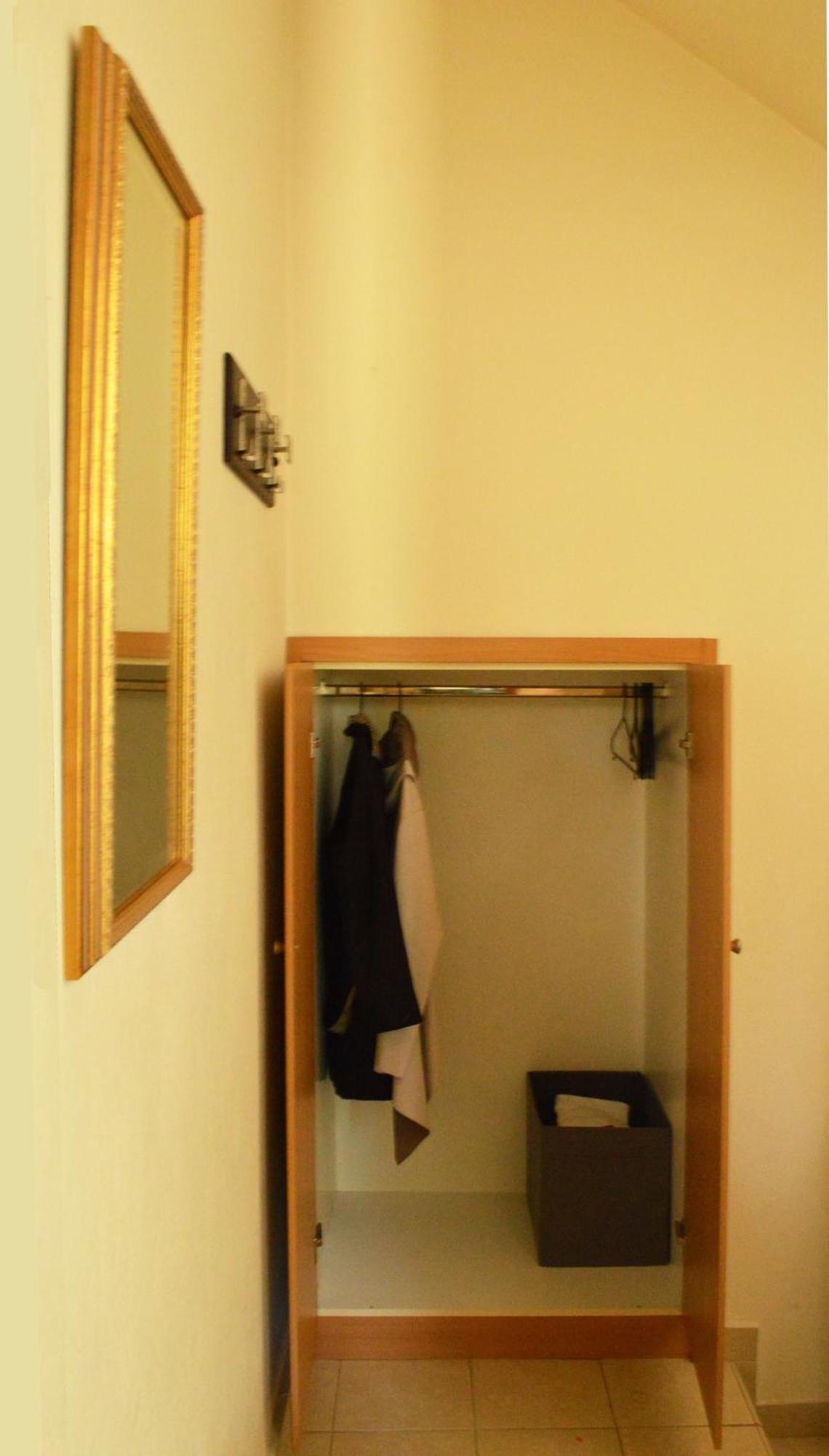 Sunny Retreat With A Garden Terrace Private Room Ioannina Ngoại thất bức ảnh